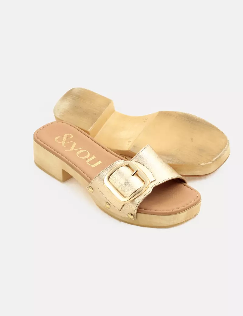 Bloom&You Zueco dorado hebilla