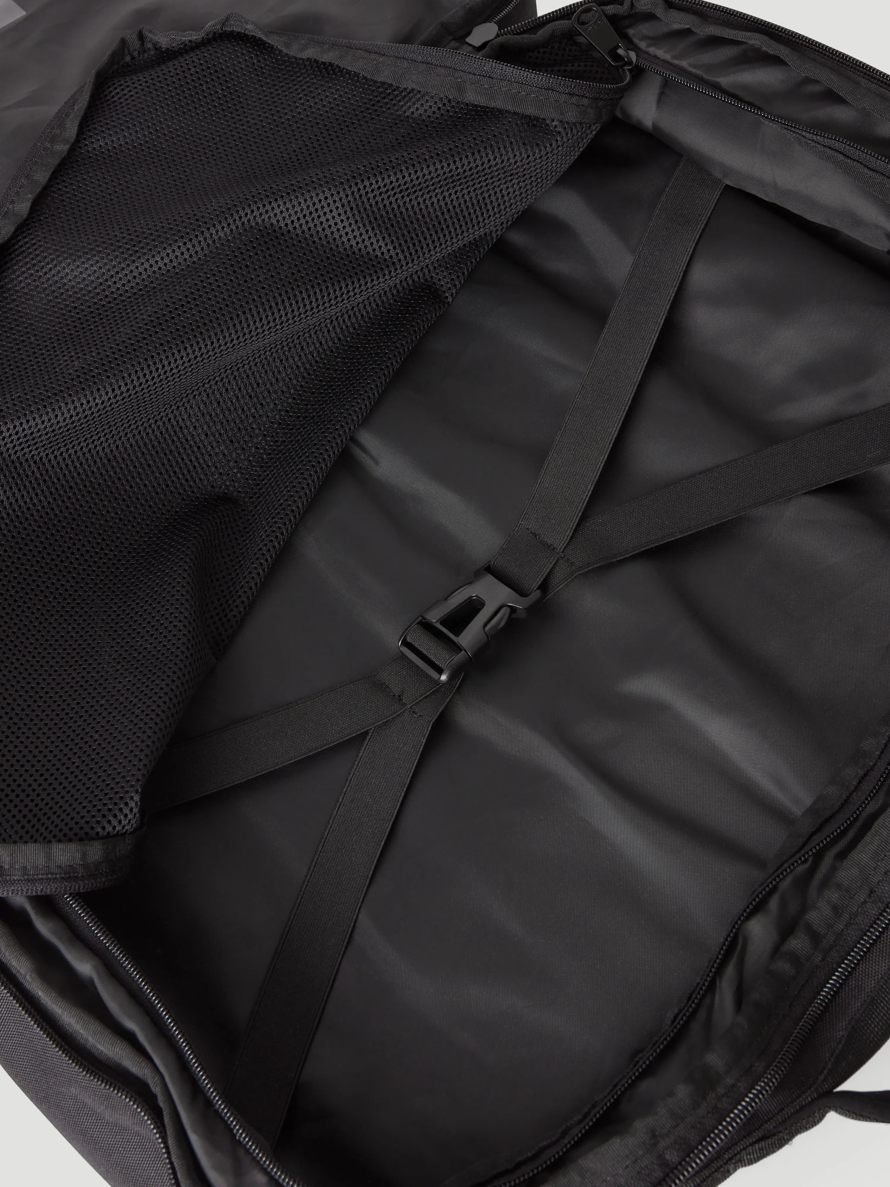 BORG TRAVEL BACKPACK L  35L