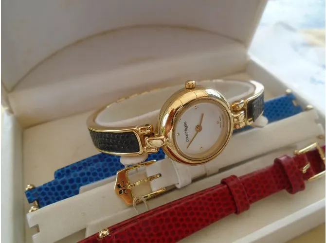 Courreges reloj Dorado 