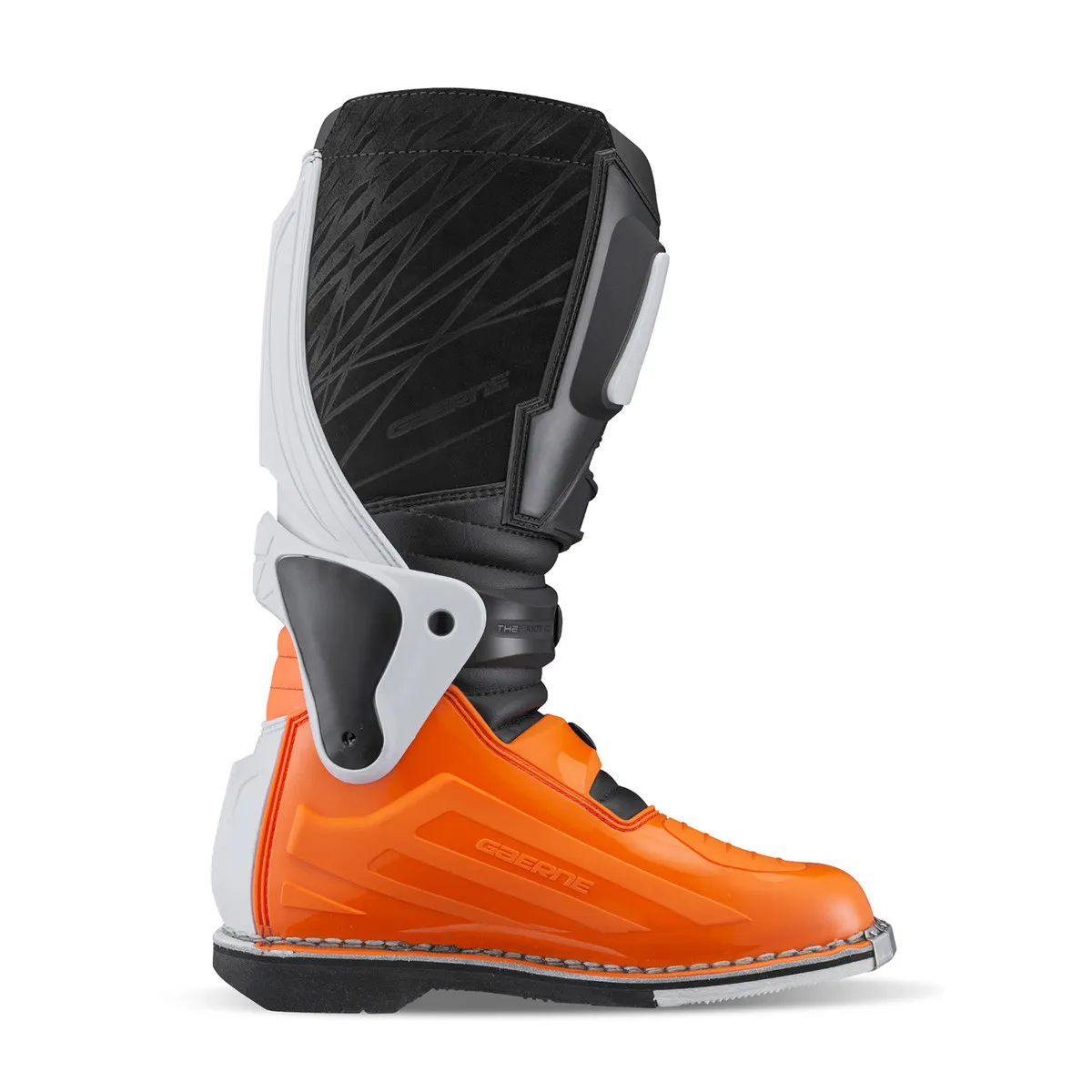 FASTBACK ENDURANCE..  ORANGE/WHITE/BLACK