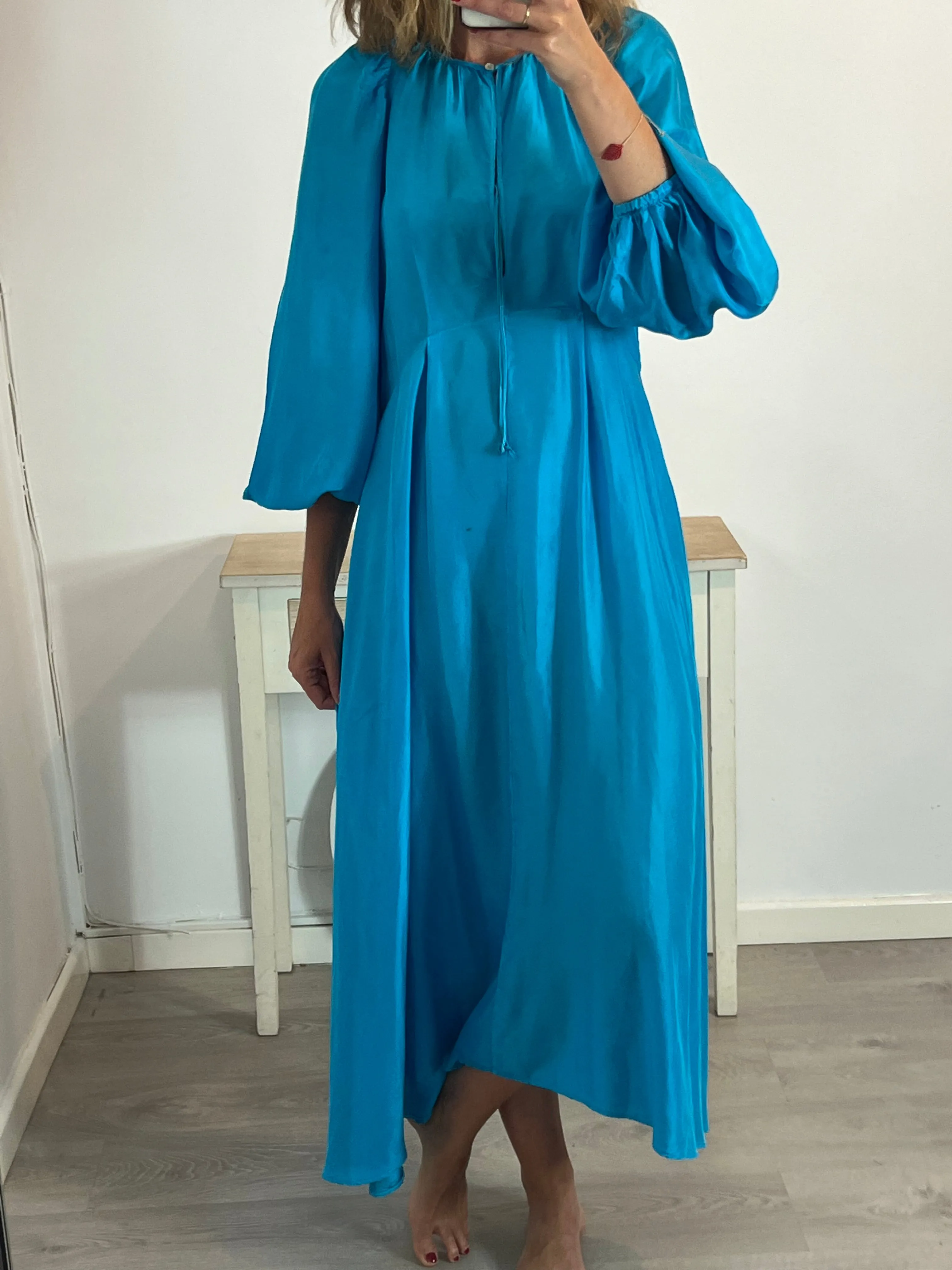FORTE FORTE. Vestido largo seda turquesa. T 0(XS/S)