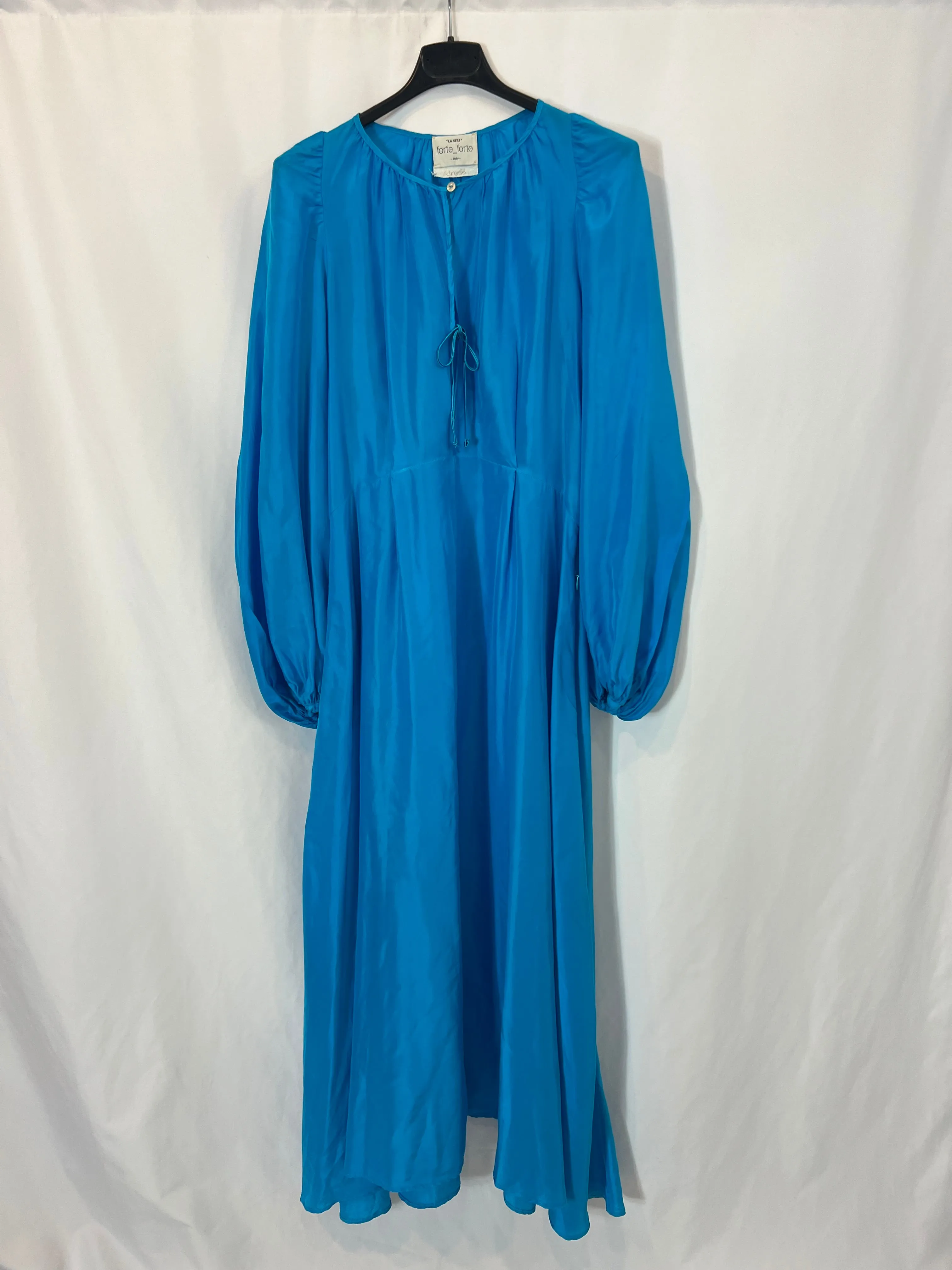 FORTE FORTE. Vestido largo seda turquesa. T 0(XS/S)