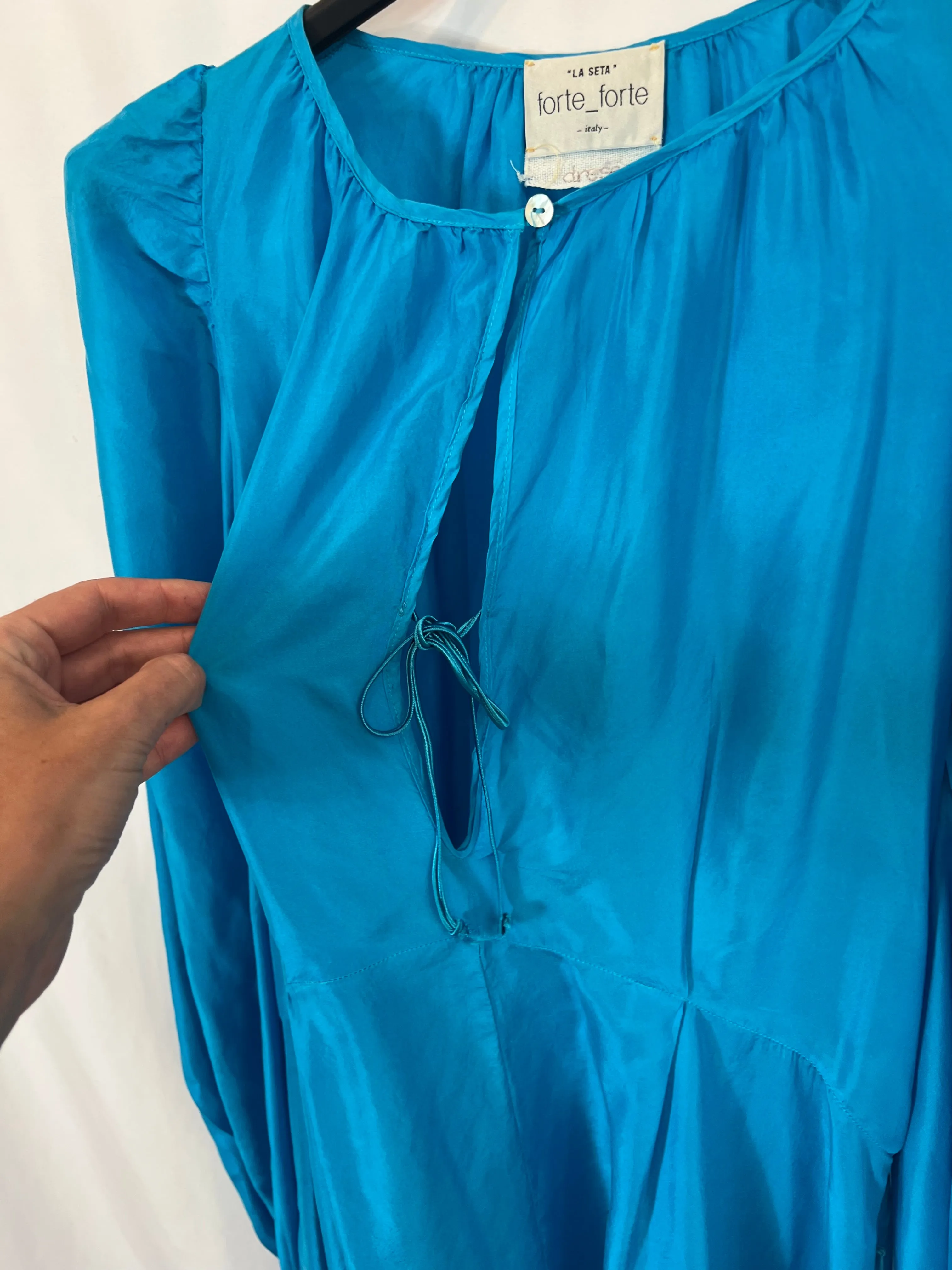 FORTE FORTE. Vestido largo seda turquesa. T 0(XS/S)