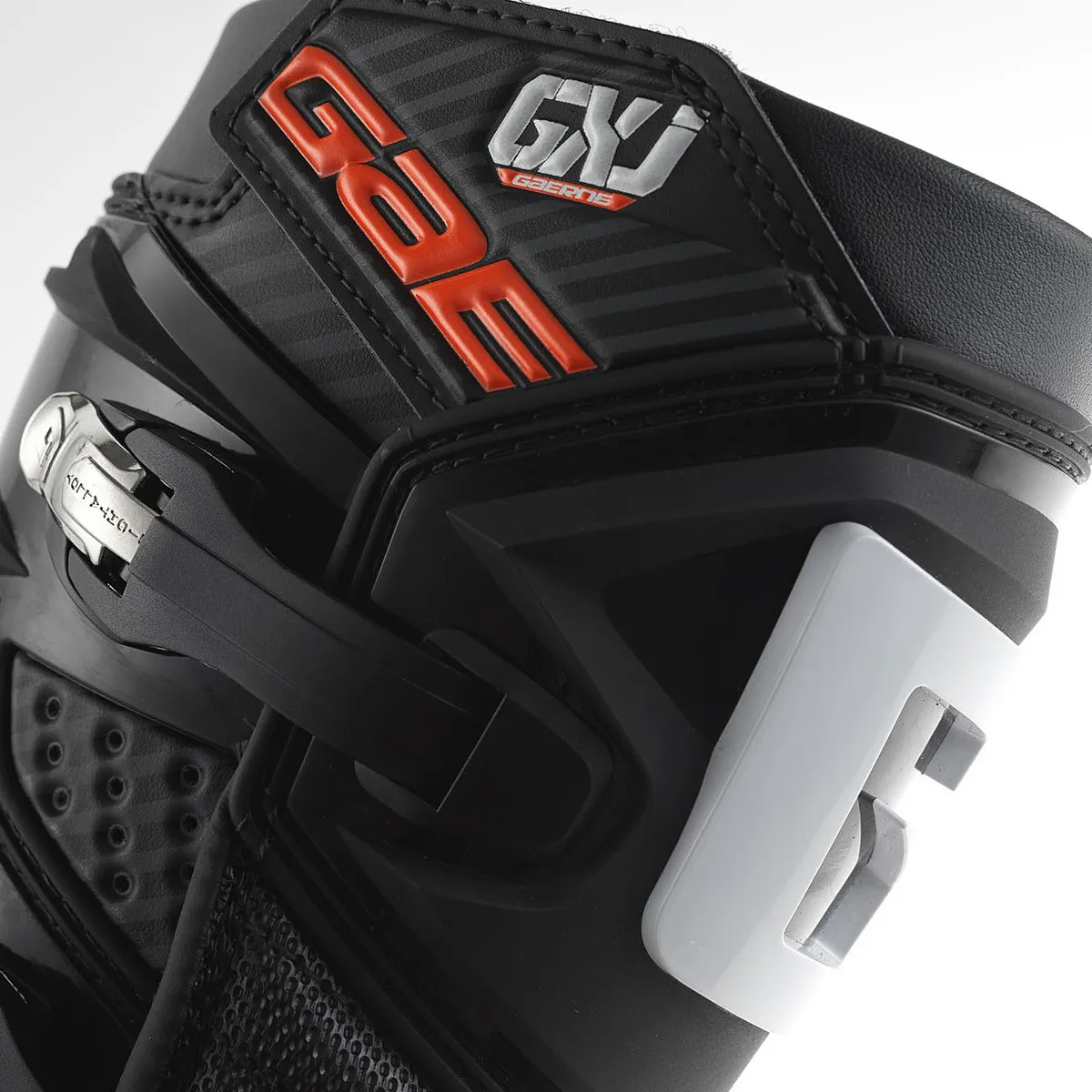 GXJ  BLACK/ORANGE