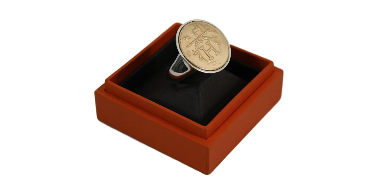 Hermès Anillo de Chevallier Dorado 