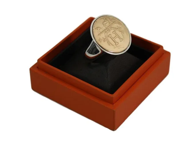 Hermès Anillo de Chevallier Dorado 