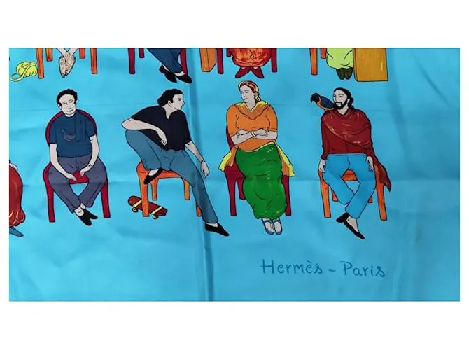 Hermès Bufandas de seda Azul claro 