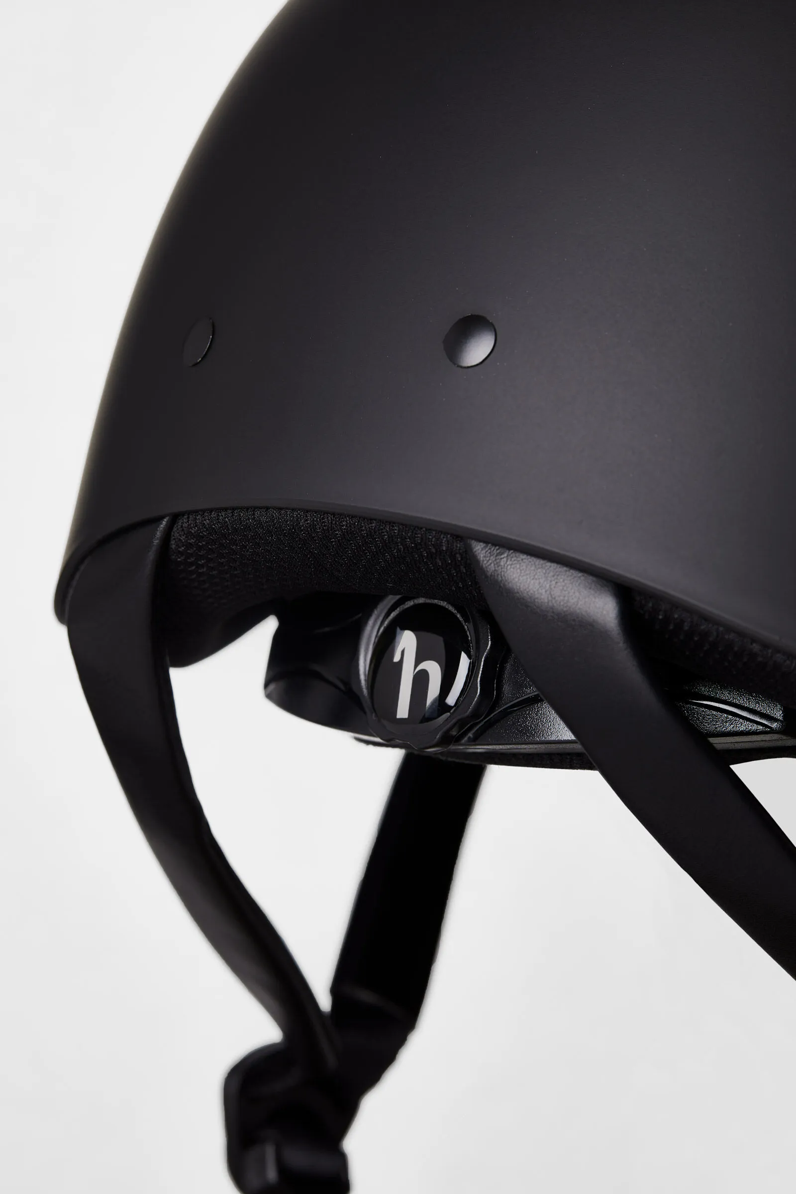 Horze Casco de Equitación con Estructura Reluciente & Visera para el Sol Noir
