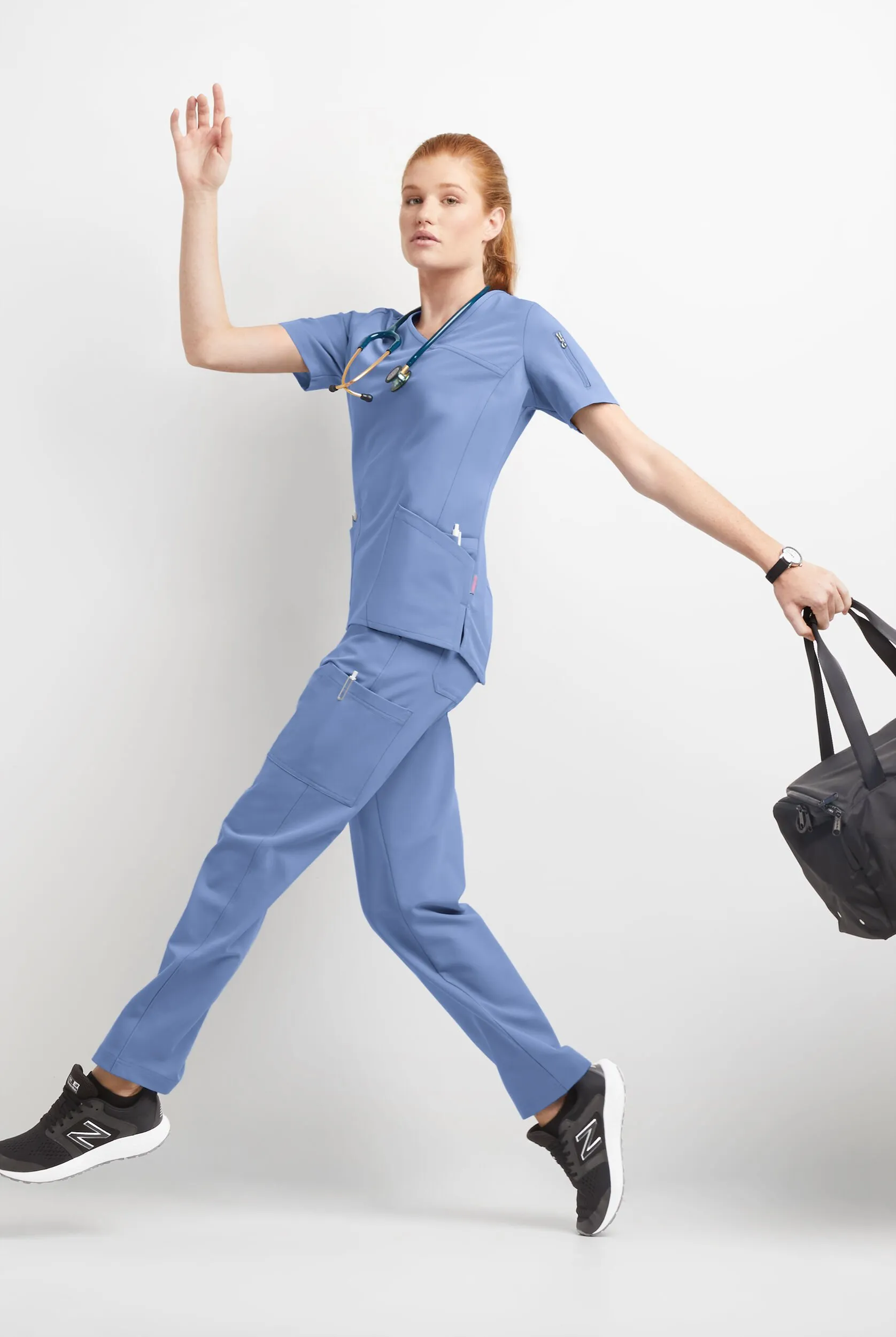 PANTAL&OACUTE;N M&EACUTE;DICO MOVEMENT BY BUTTERSOFT STRETCH RIGEL TALL DE PIERNA RECTA CON CORD&OACUTE;N Y 7 BOLSILLOS PARA MU