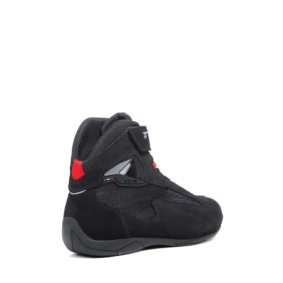 PULSE  BLACK