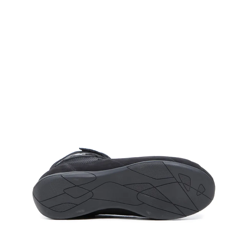 PULSE  BLACK