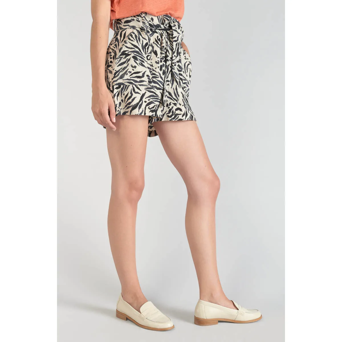 Short LEST