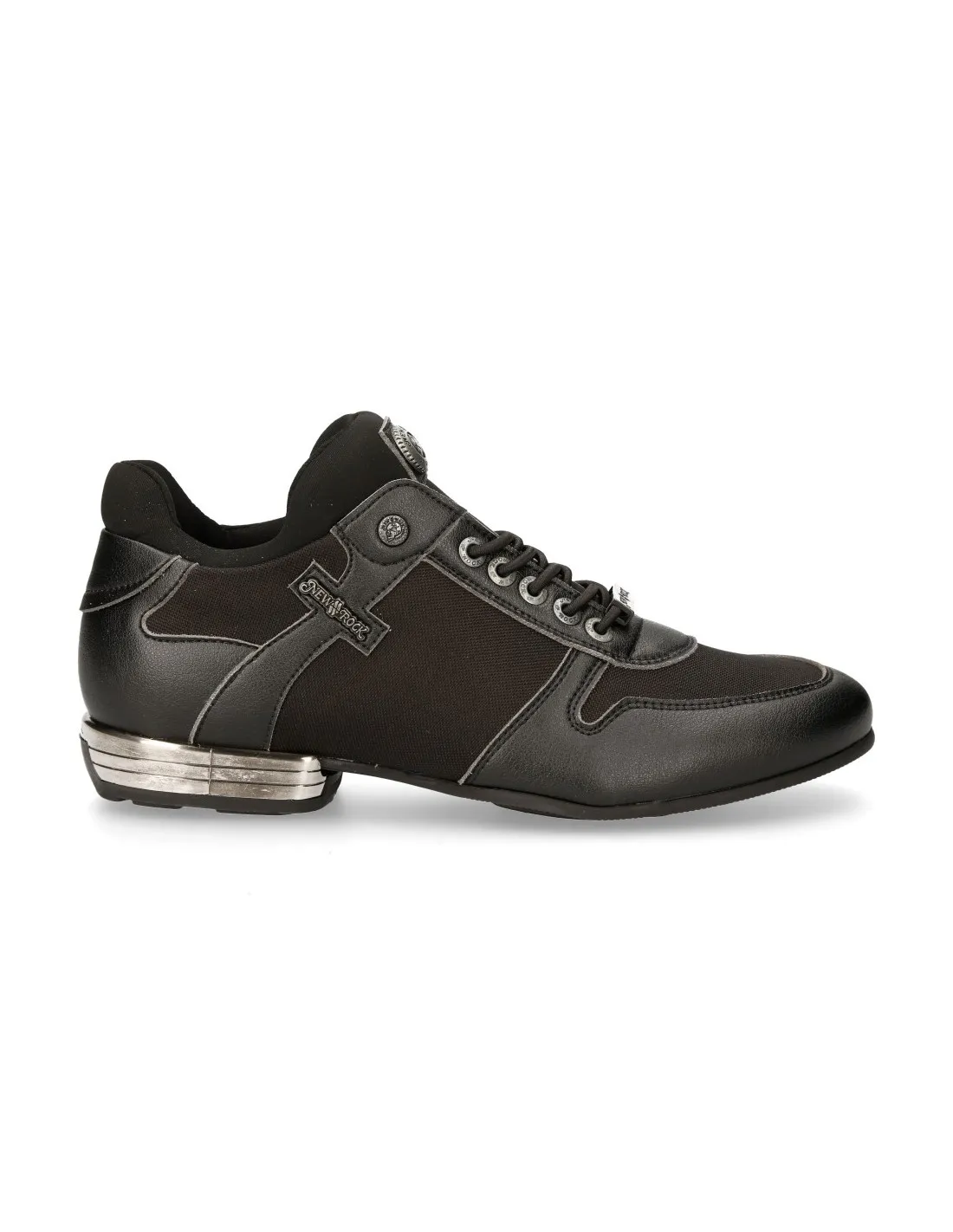 SKEAKER BLACK TPU WITH LACES MCHRONO002V24
