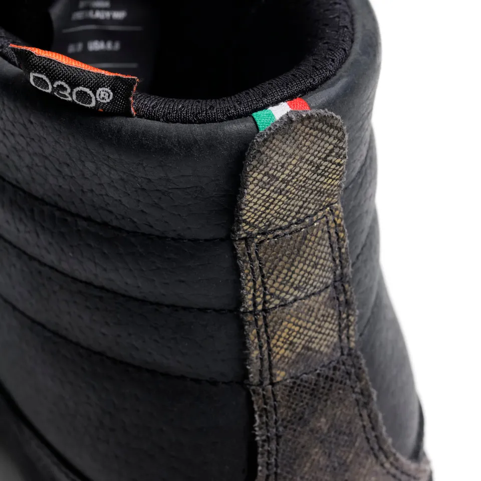 STREET 3 LADY WP  BLACK/BLACK/GOLD