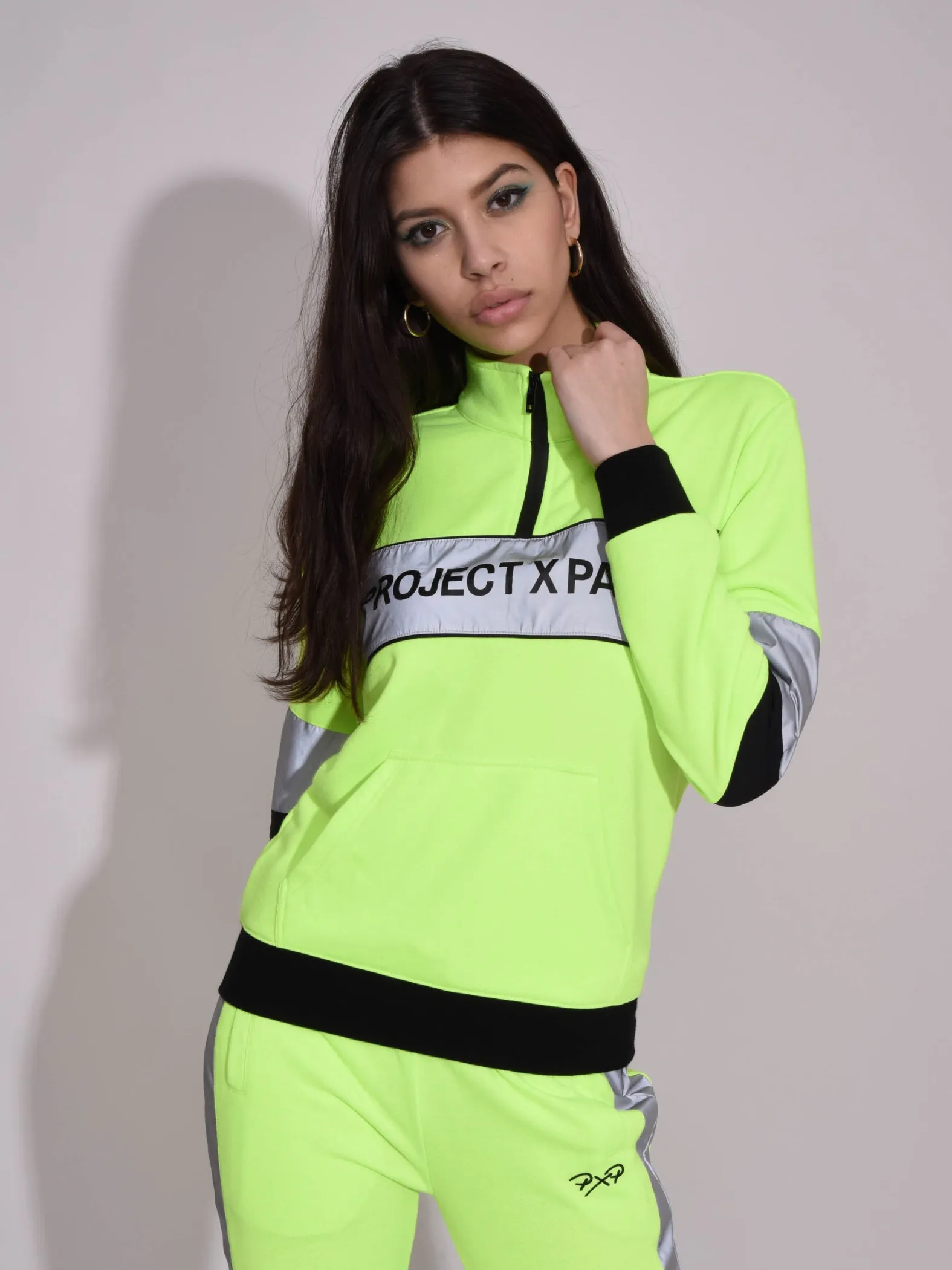 Sudadera de cuello alto con banda del logotipo