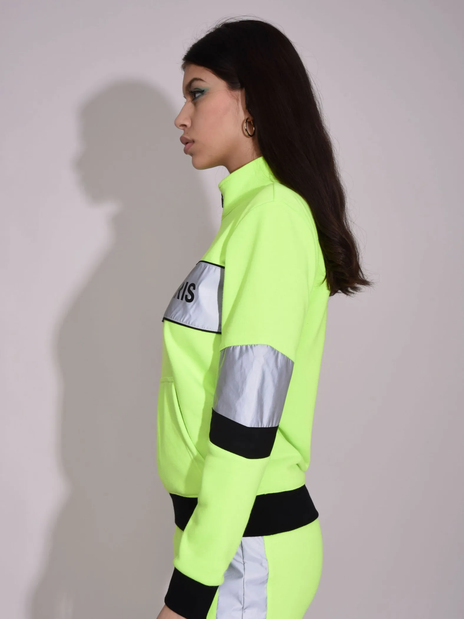 Sudadera de cuello alto con banda del logotipo