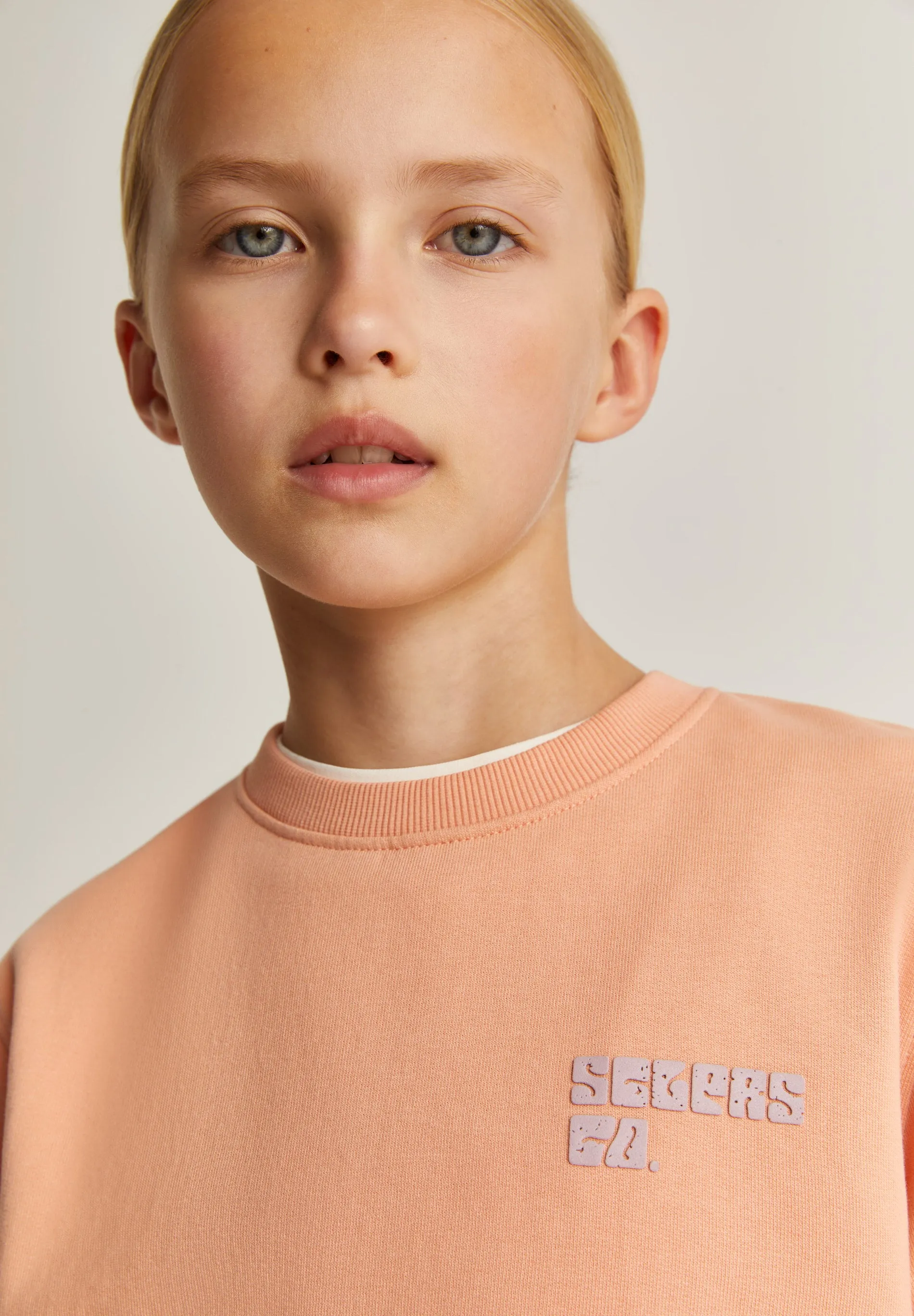 SUDADERA PRINT DETALLES HIGH DENSITY