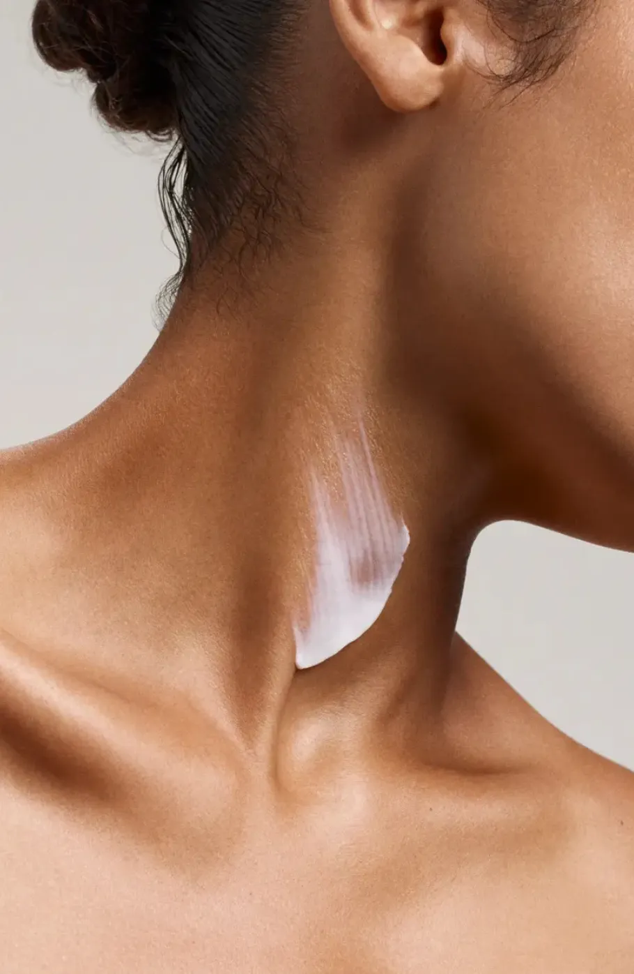 The SCULPT Neck + Décolleté Concentrate