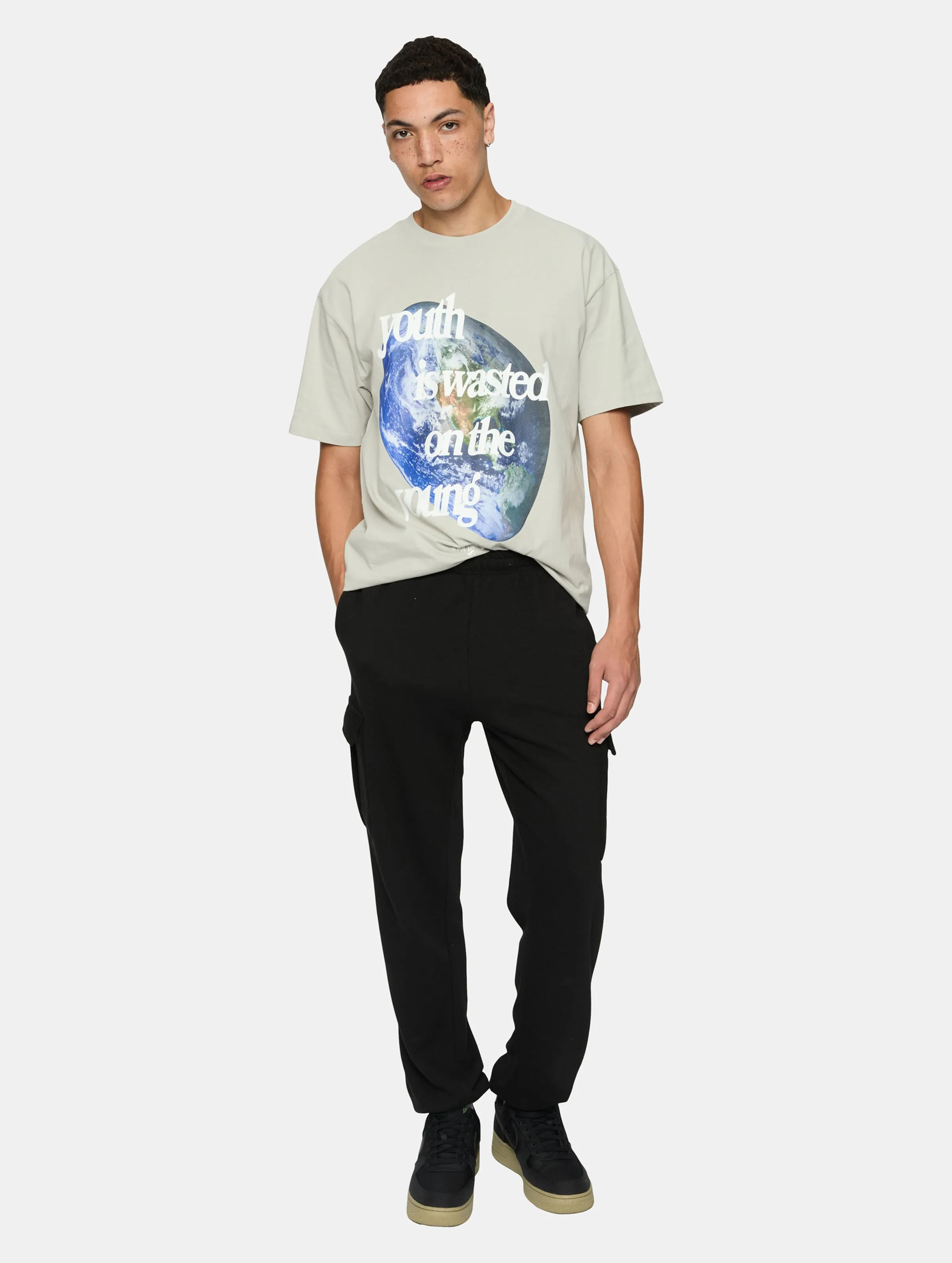 Urban Classics Light Terry Wide Cargo Jogginghosen