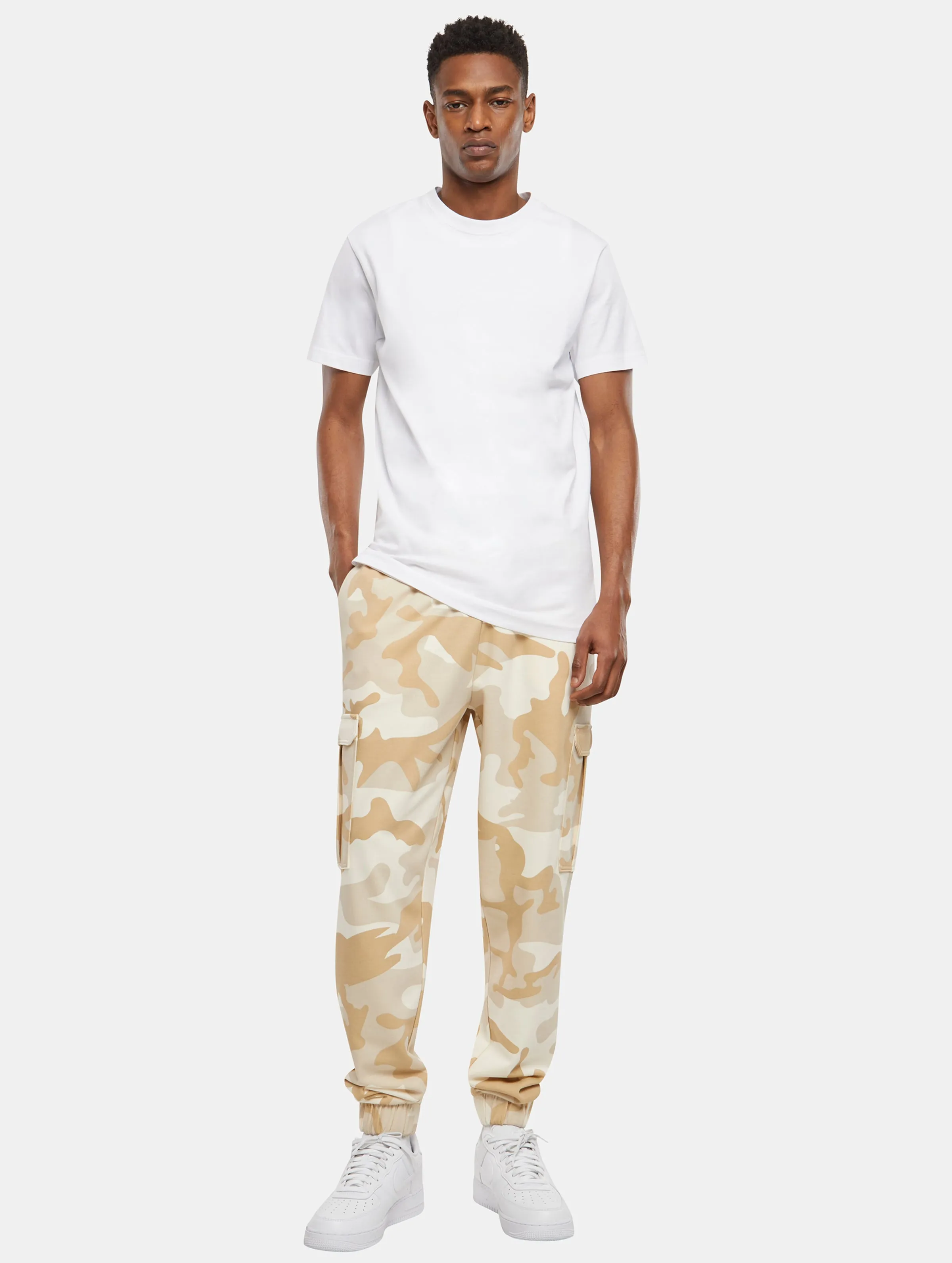 Urban Classics Wide Camo Cargo