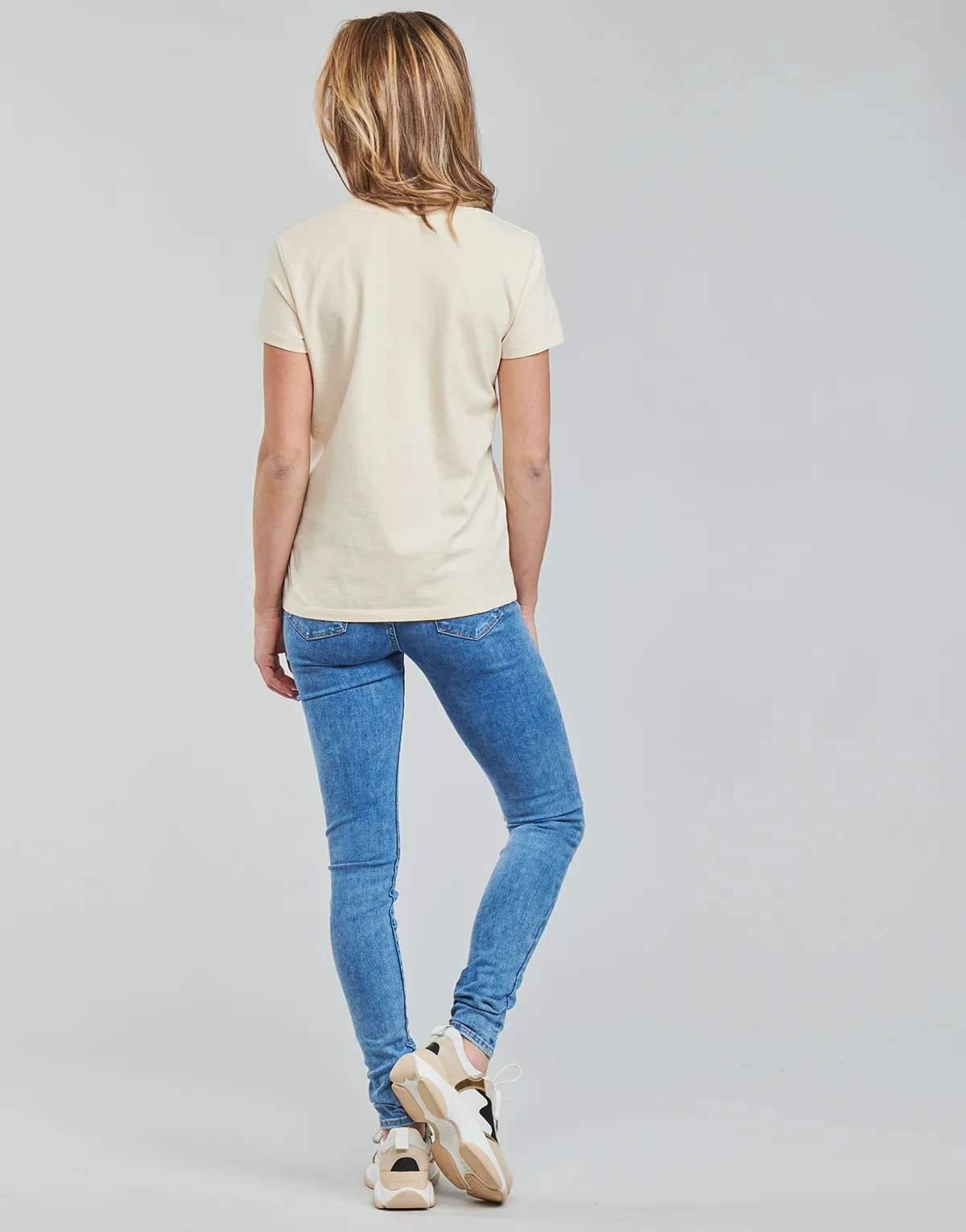 WTGRAPHIC TEES