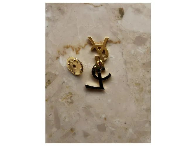 Yves Saint Laurent Pin YSL Dorado 